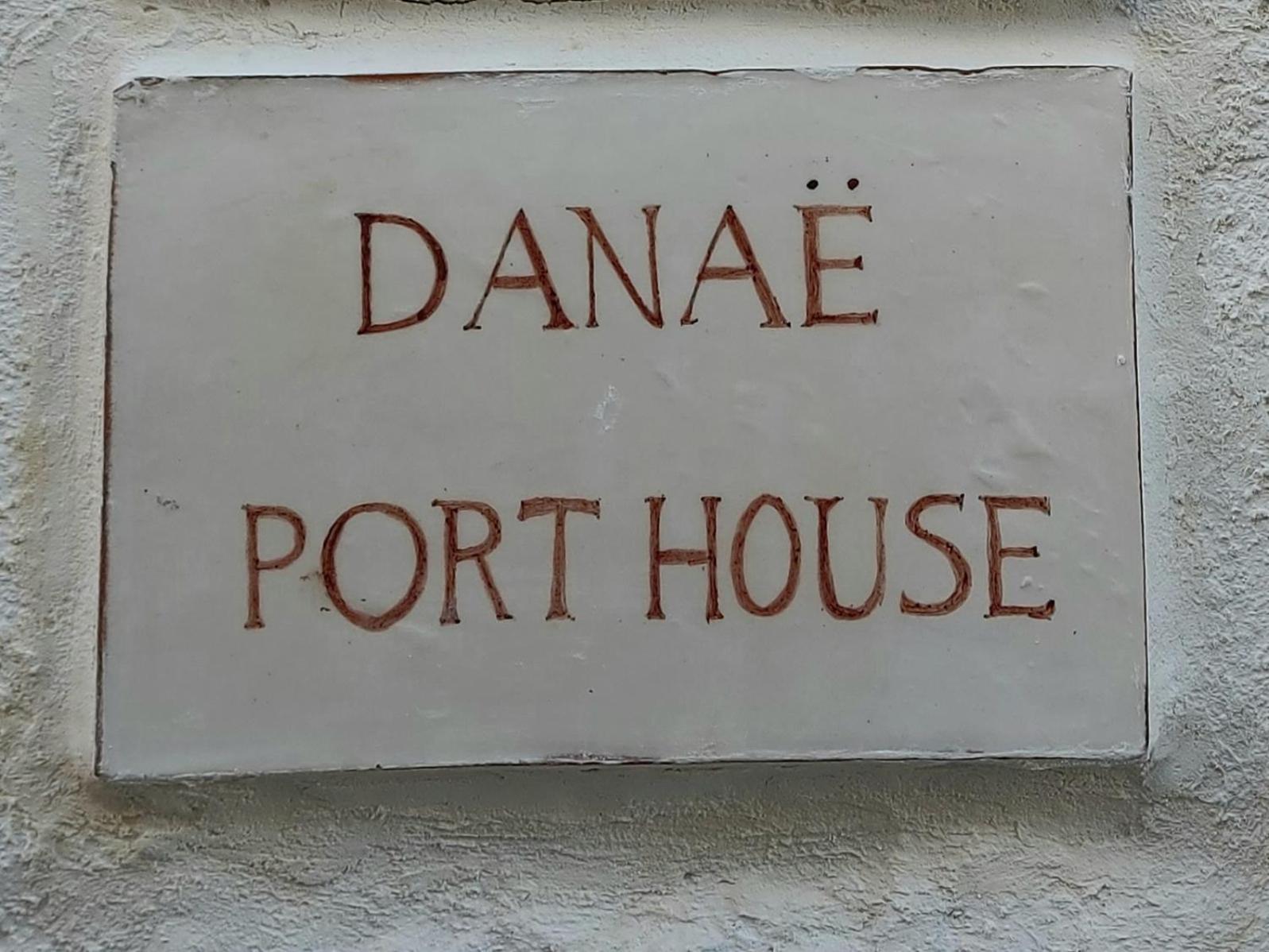 شقة Danae Port House هيدرا المظهر الخارجي الصورة